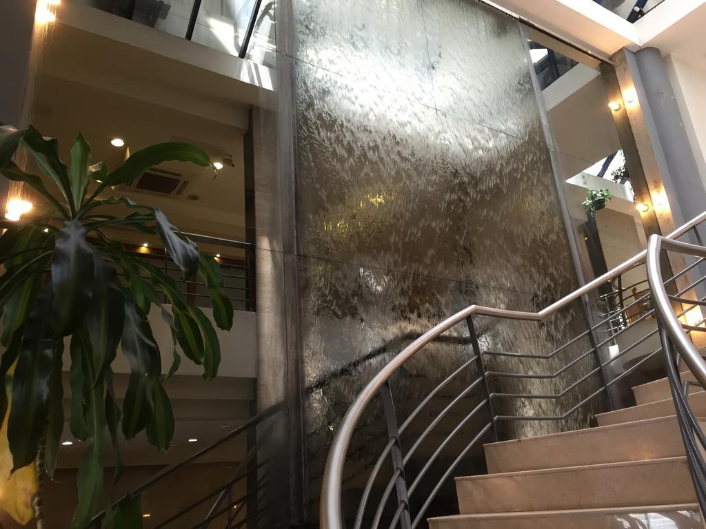 Crystal Palace Hotel Монтевидео Экстерьер фото