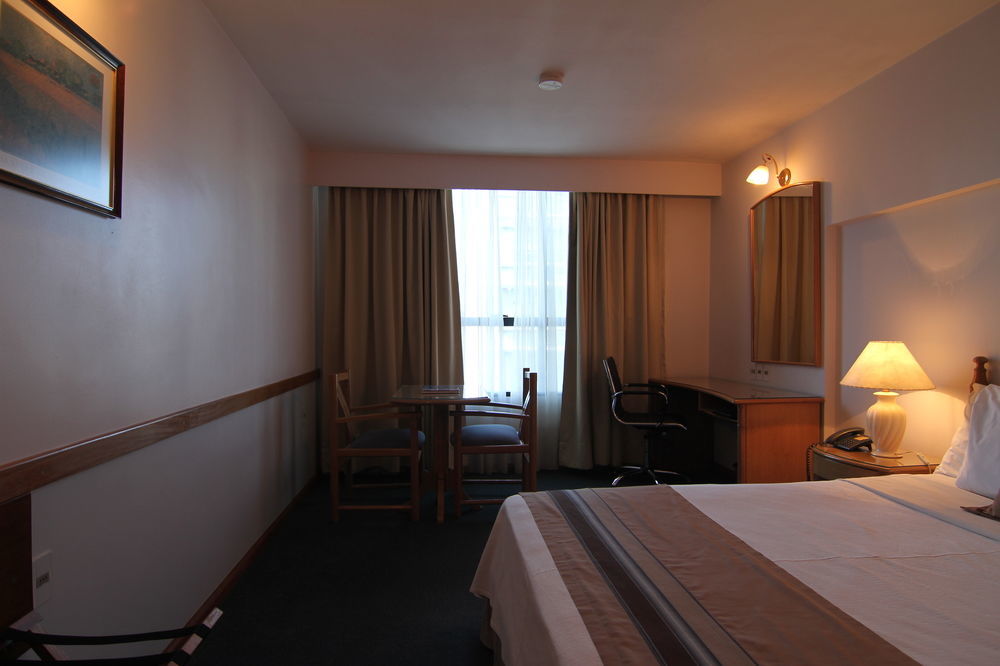 Crystal Palace Hotel Монтевидео Экстерьер фото