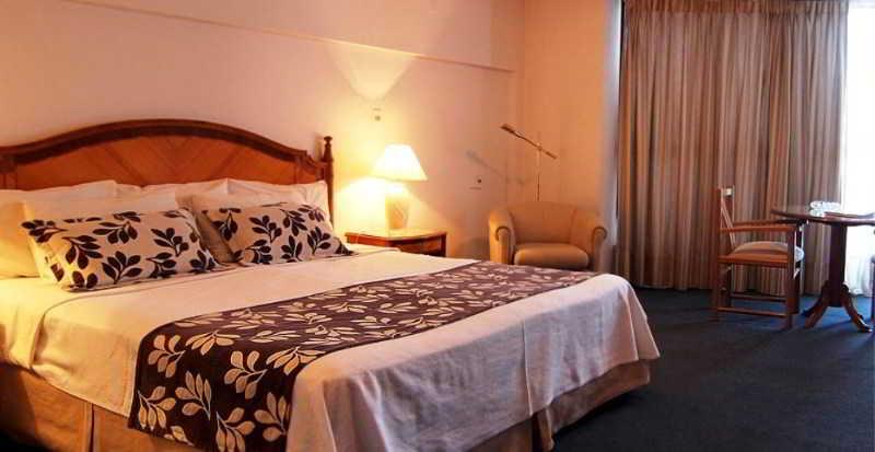 Crystal Palace Hotel Монтевидео Экстерьер фото
