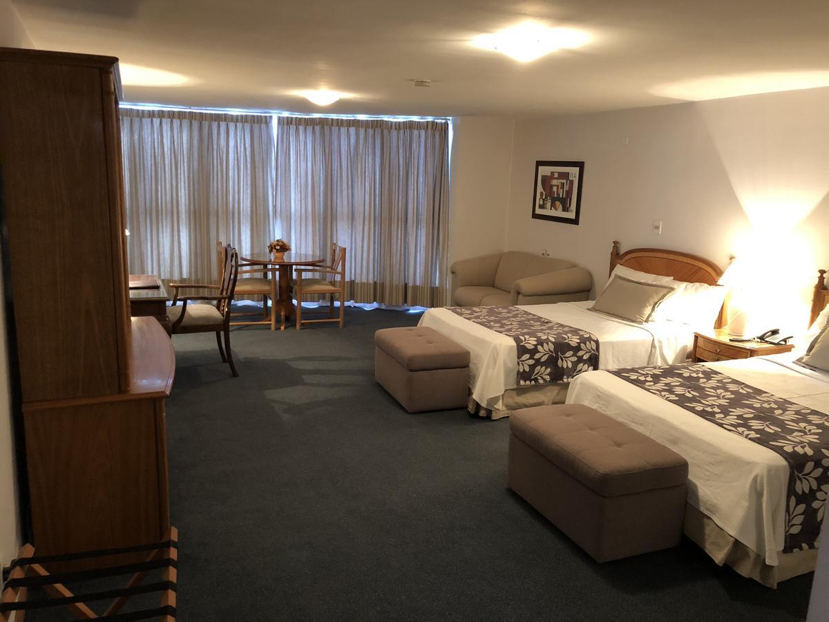 Crystal Palace Hotel Монтевидео Экстерьер фото