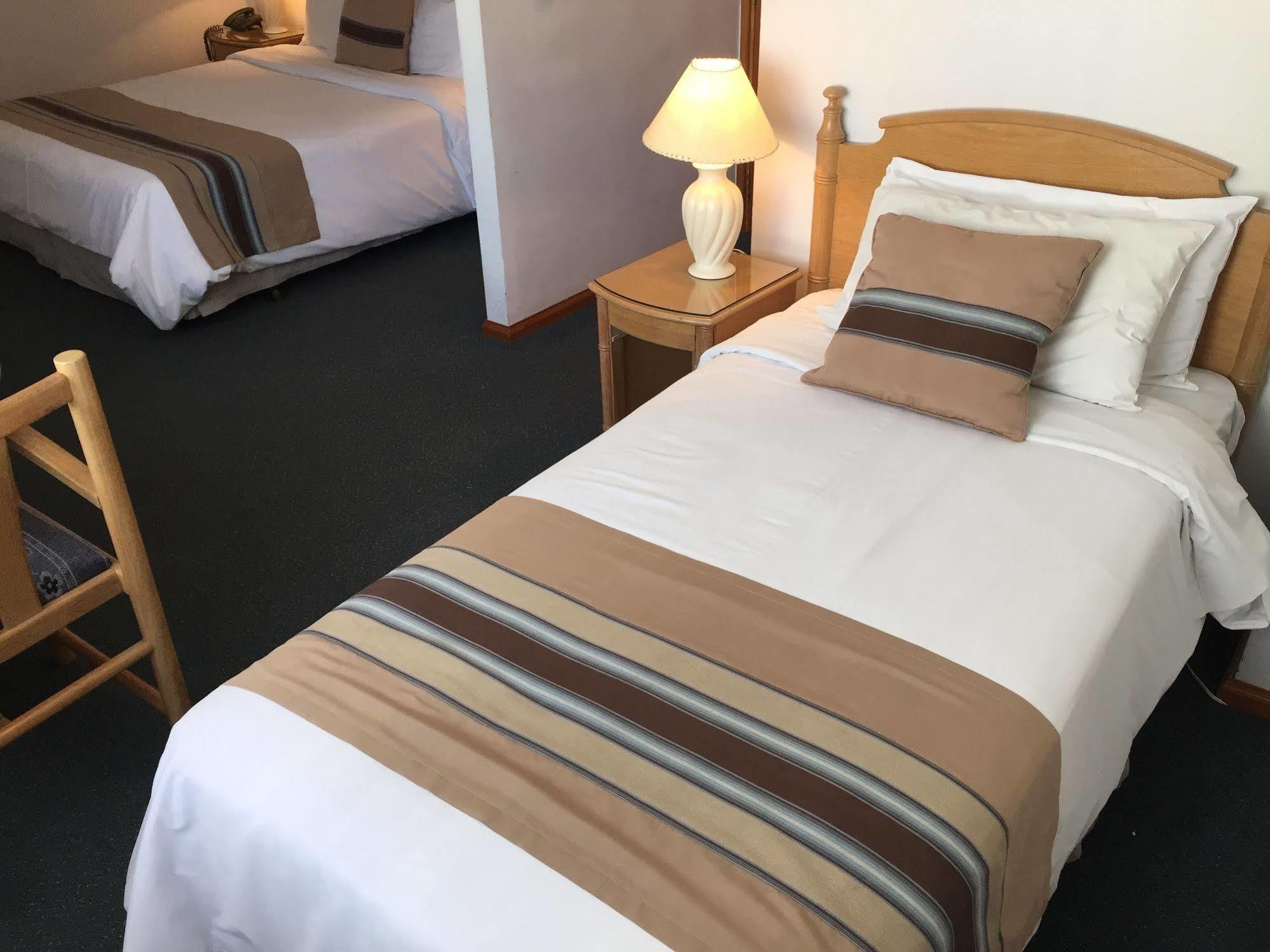 Crystal Palace Hotel Монтевидео Экстерьер фото