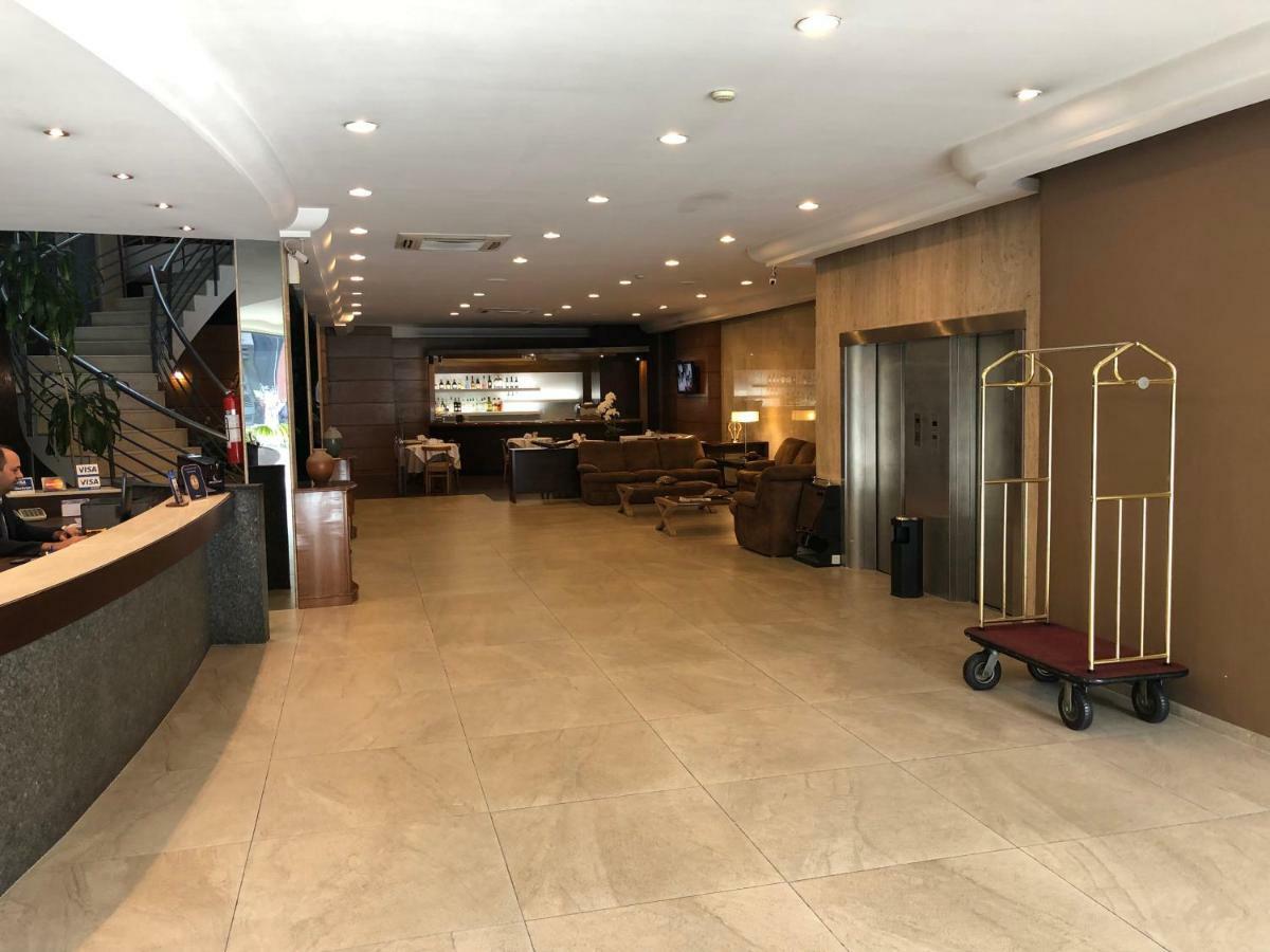 Crystal Palace Hotel Монтевидео Экстерьер фото